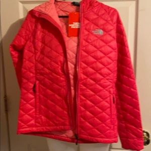 Girls north face jacket